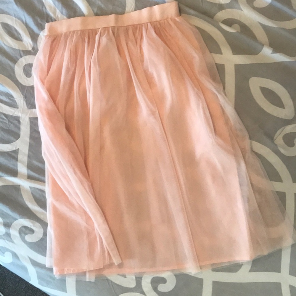 Tulle skirt  SUPER CUTE!
